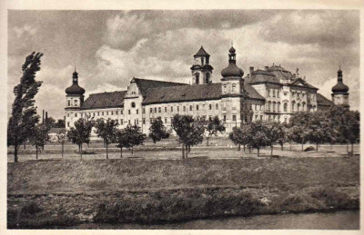 Pohlednice Olomouc - Klášter Hradisko